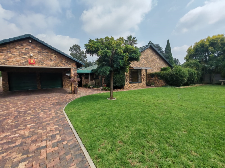 3 Bedroom Property for Sale in Vaalpark Free State